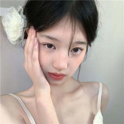 飞女欲潮
